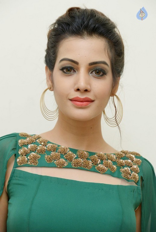 Deeksha Panth New Photos - 31 / 42 photos