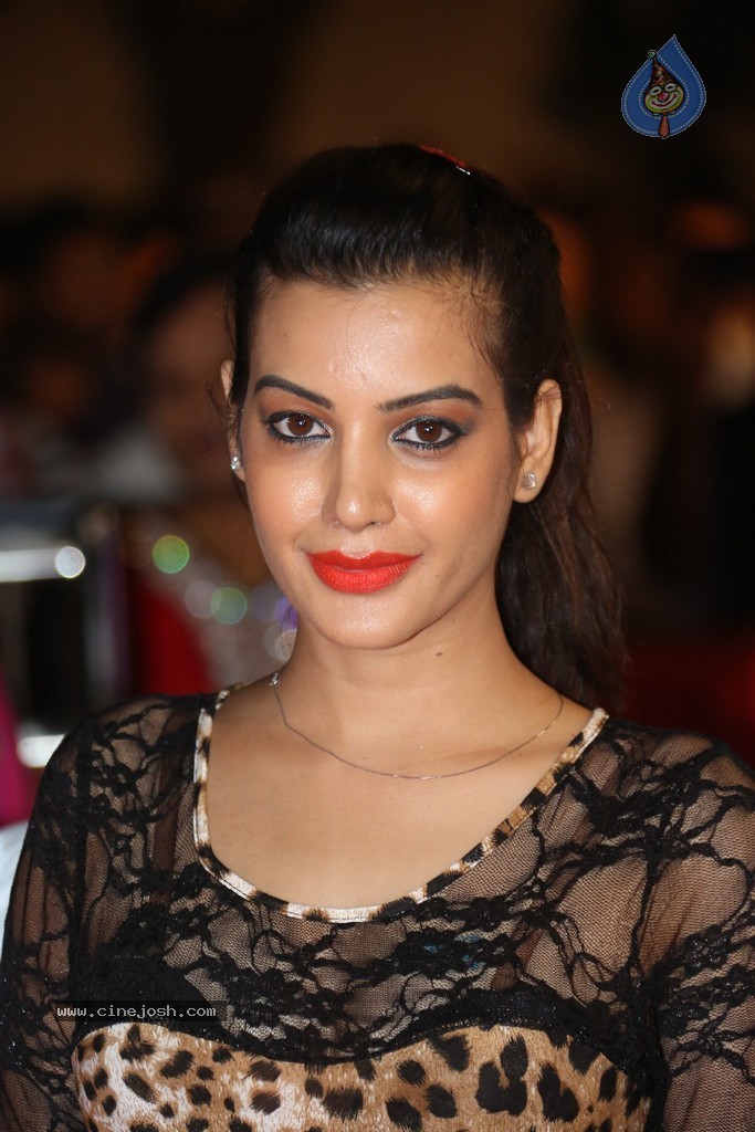 Deeksha Panth New Pics - 75 / 88 photos