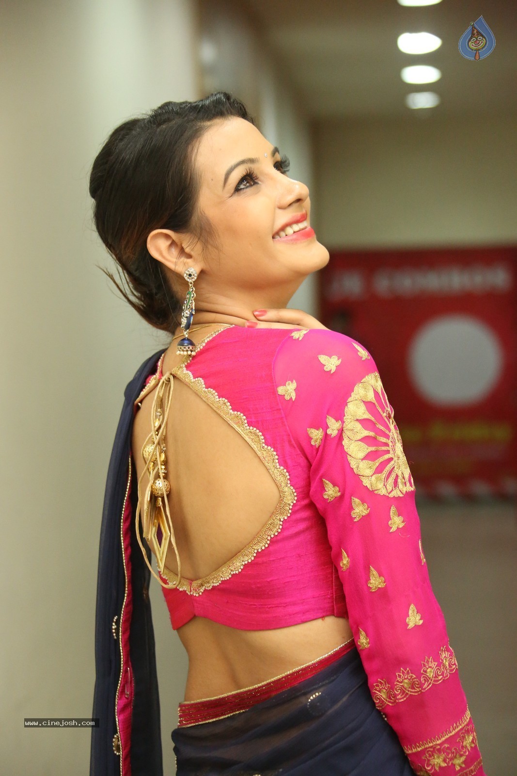 Deeksha Panth New Pics - 11 / 59 photos