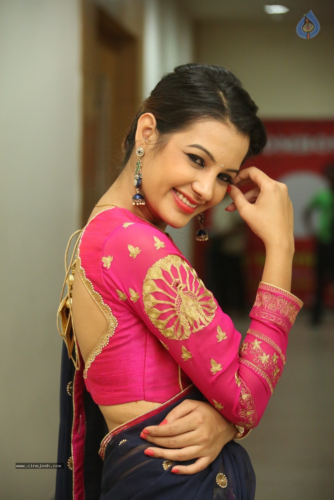 Deeksha Panth New Pics - 12 / 59 photos
