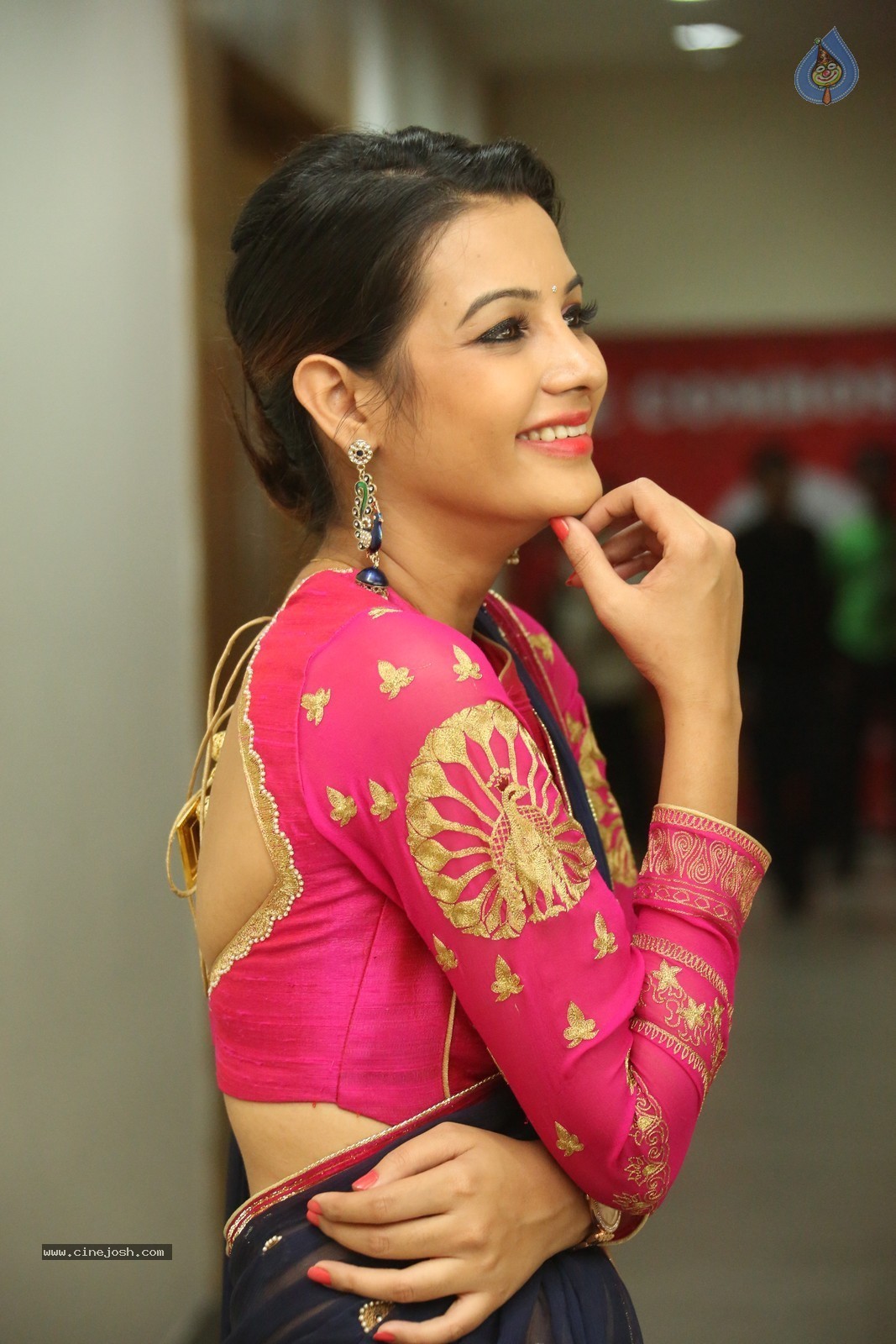 Deeksha Panth New Pics - 37 / 59 photos