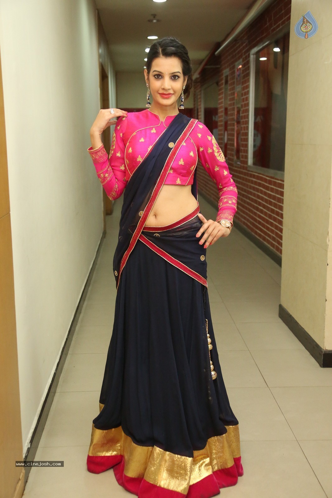 Deeksha Panth New Pics - 46 / 59 photos