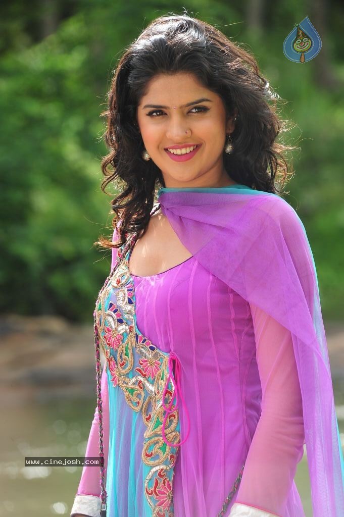 Deeksha Seth Latest Stills - 43 / 48 photos