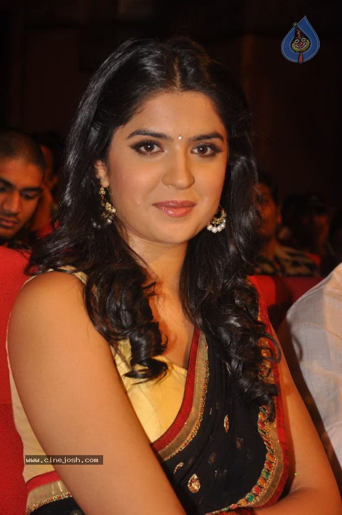 Deeksha Seth Latest Stills - 11 / 47 photos