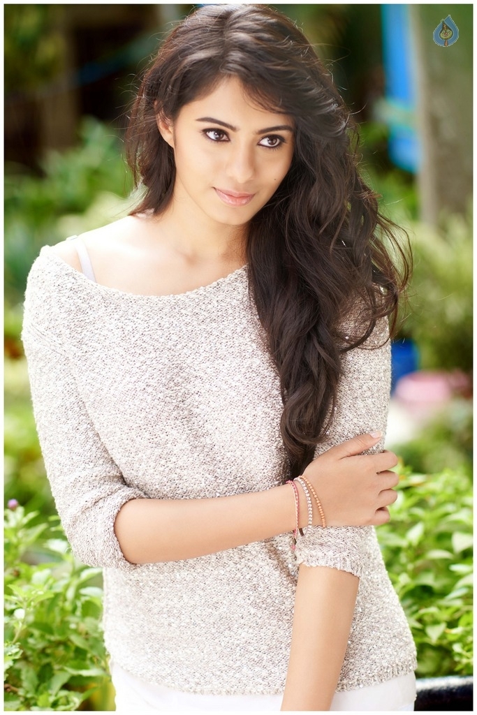 Deepa Sannidhi Latest Photos - 3 / 13 photos