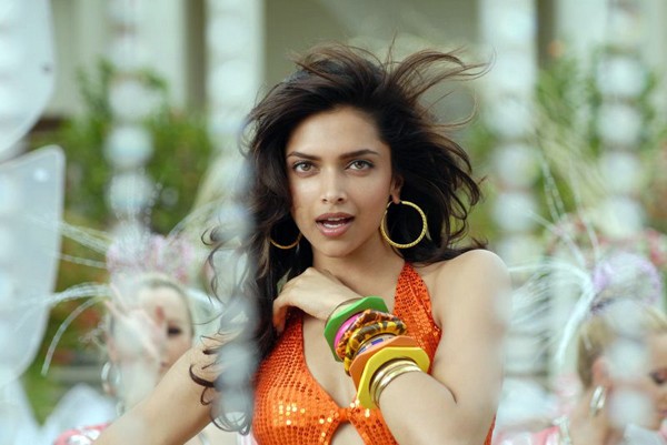 Deepika Padukone - 5 / 26 photos