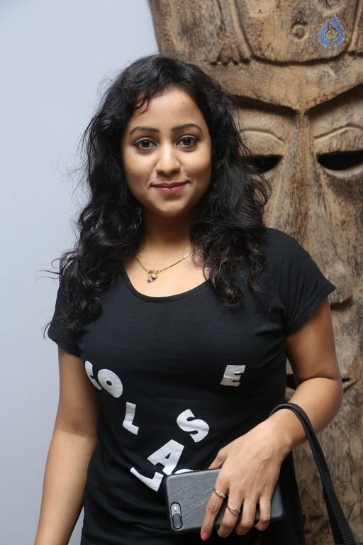 Deepthi Naidu Latest Photos - 7 / 38 photos