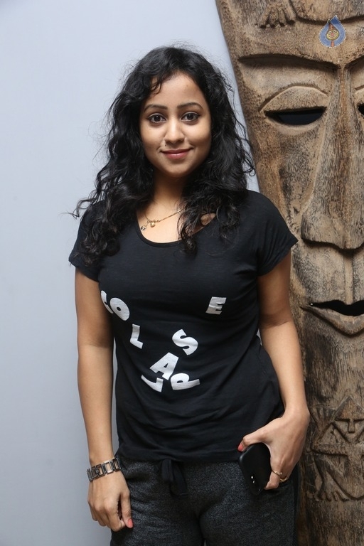 Deepthi Naidu Latest Photos - 32 / 38 photos