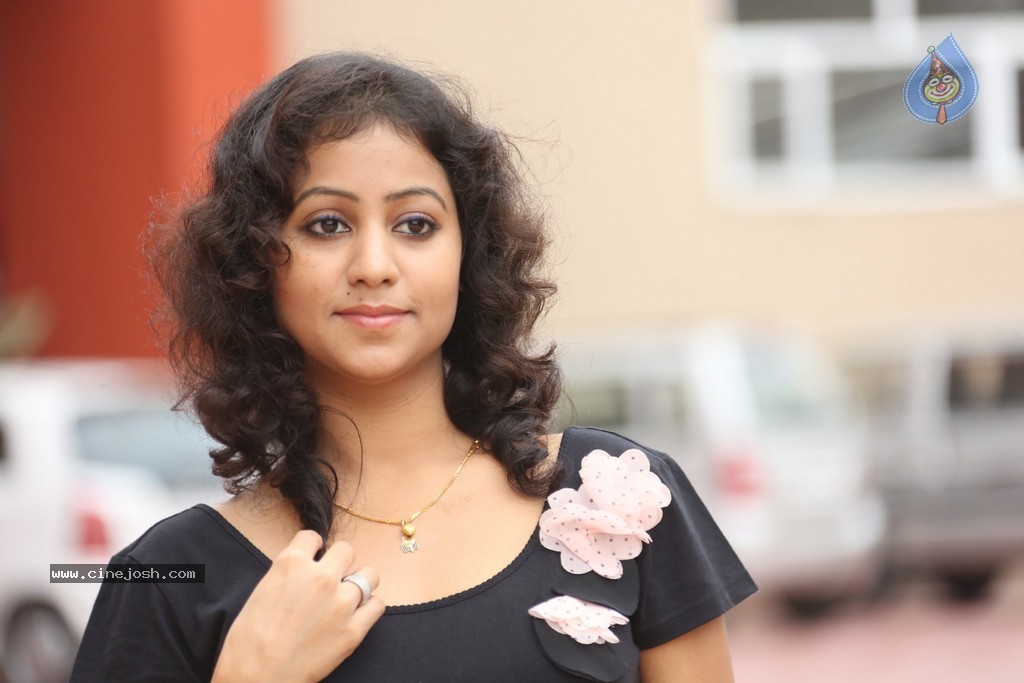 Deepu Naidu Latest Stills - 81 / 152 photos