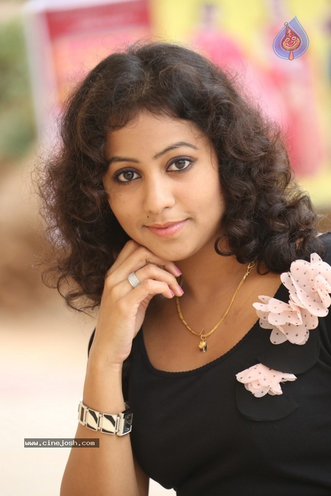 Deepu Naidu Latest Stills - 101 / 152 photos