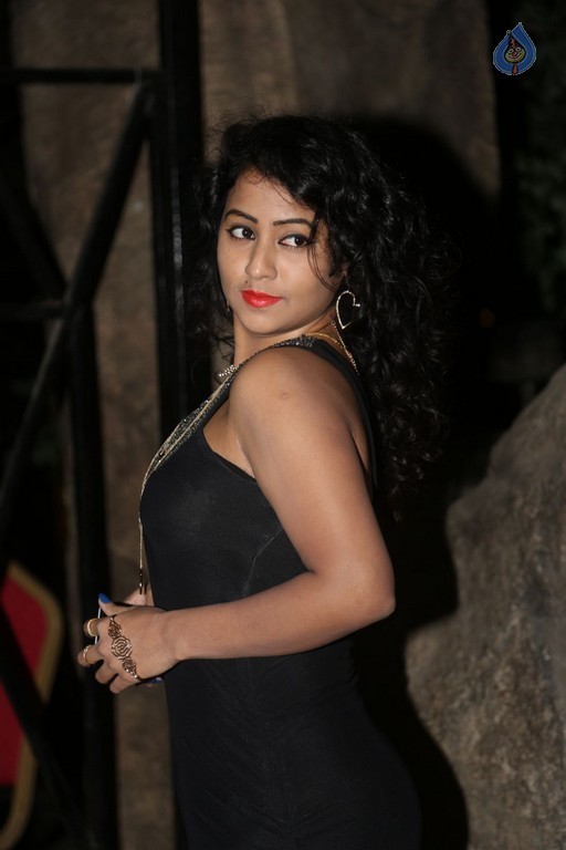 Deepu Naidu New Gallery - 10 / 42 photos