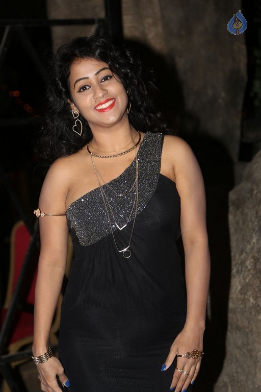 Deepu Naidu New Gallery - 21 / 42 photos