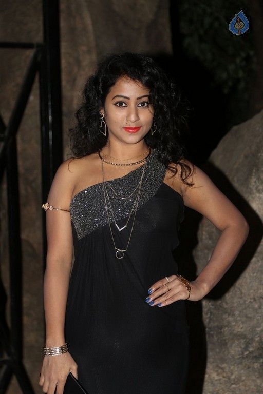 Deepu Naidu New Gallery - 22 / 42 photos