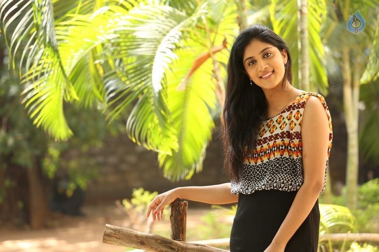 Dhanya Balakrishna New Photos - 13 / 42 photos