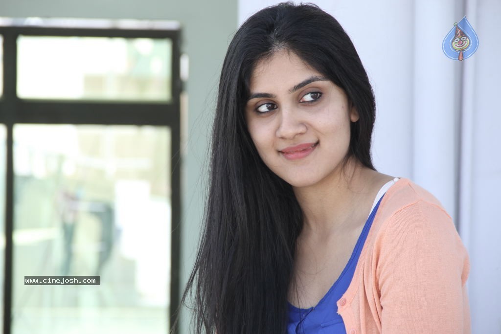 Dhanya Balakrishna New Stills - 4 / 107 photos