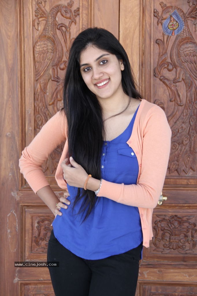 Dhanya Balakrishna New Stills - 18 / 107 photos