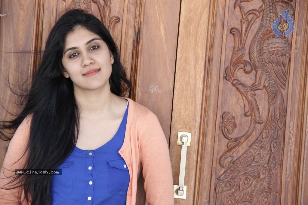 Dhanya Balakrishna New Stills - 20 / 107 photos