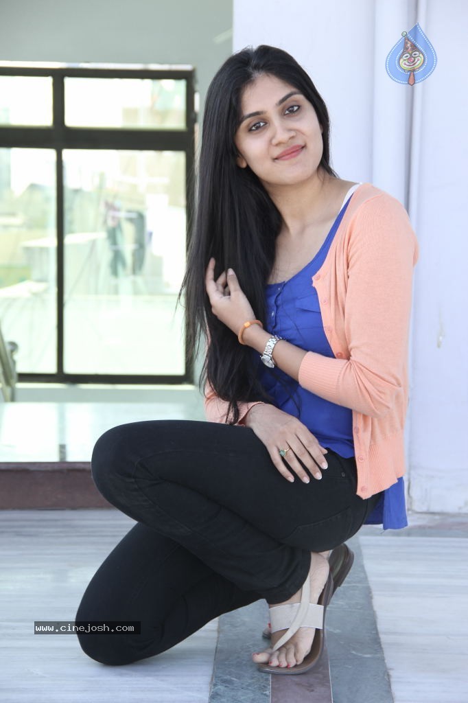 Dhanya Balakrishna New Stills - 80 / 107 photos