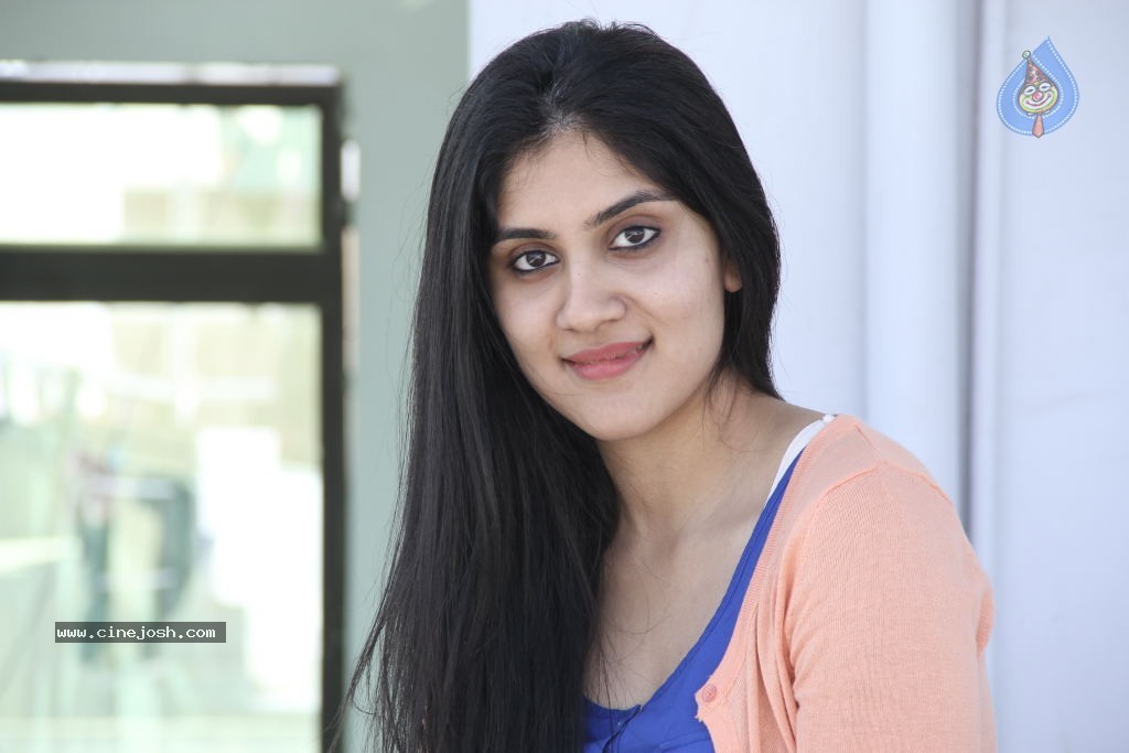 Dhanya Balakrishna New Stills - 104 / 107 photos