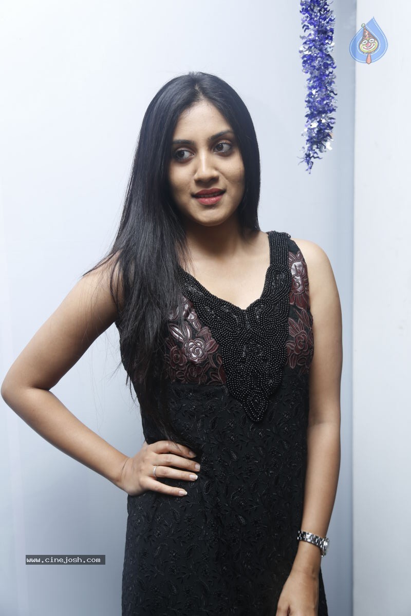 Dhanya Balakrishna New Stills - 12 / 89 photos