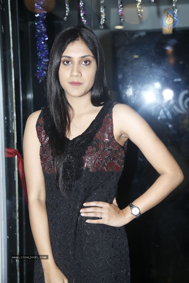 Dhanya Balakrishna New Stills - 40 / 89 photos