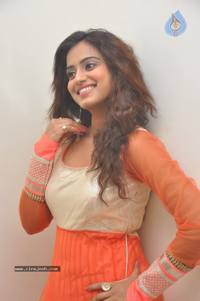 Dimple Chopade Latest Photos - 19 / 52 photos