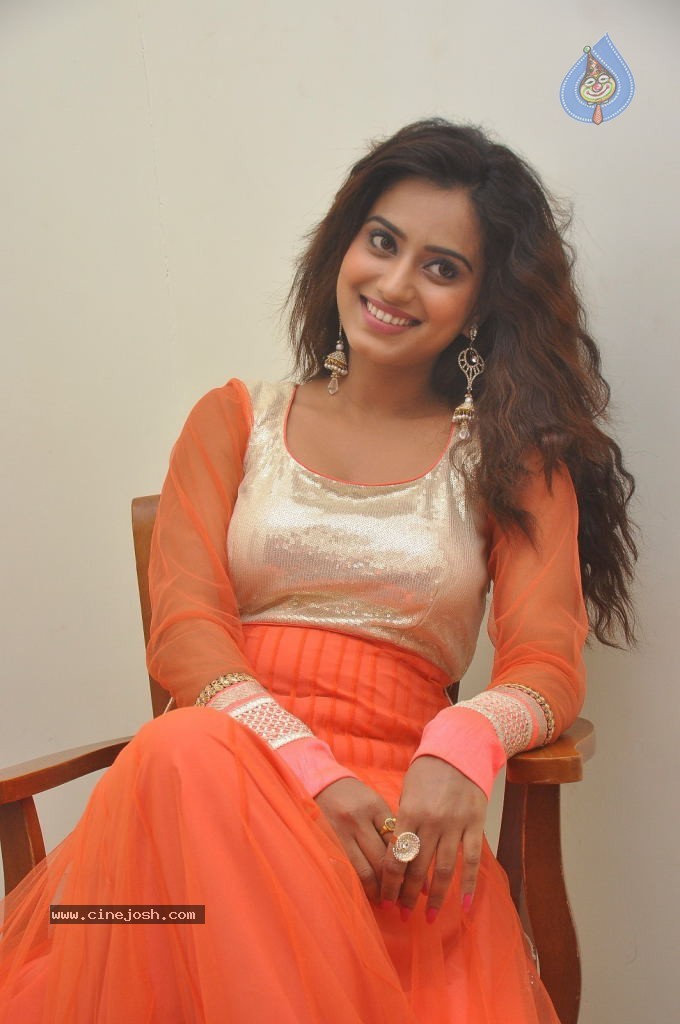 Dimple Chopade Latest Photos - 35 / 52 photos