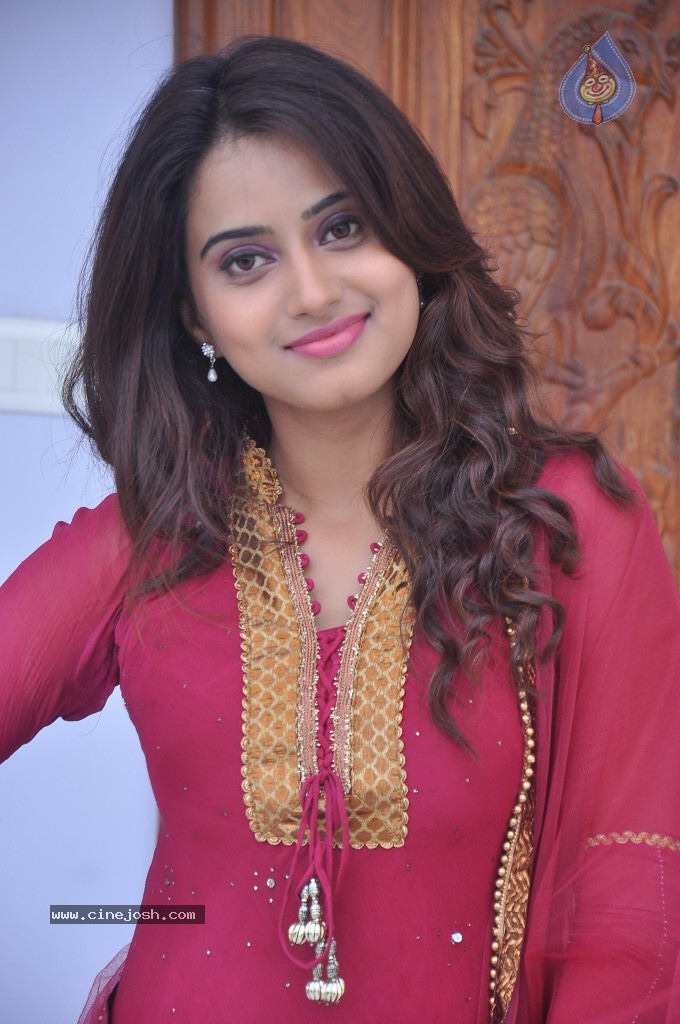 Dimple Chopade New Photos - 33 / 88 photos
