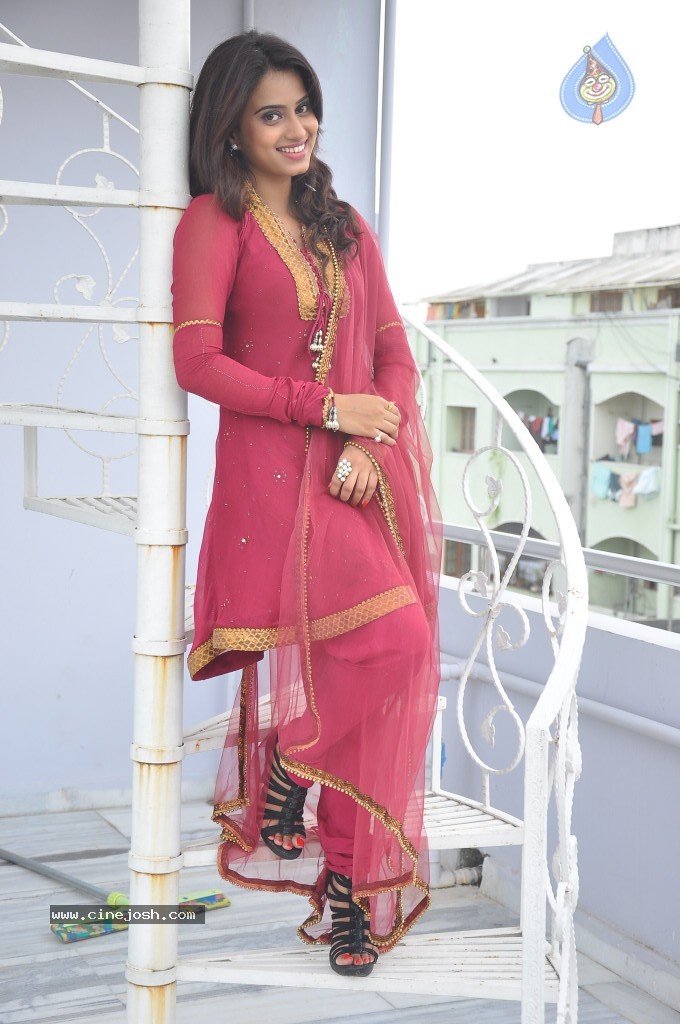 Dimple Chopade New Photos - 50 / 88 photos