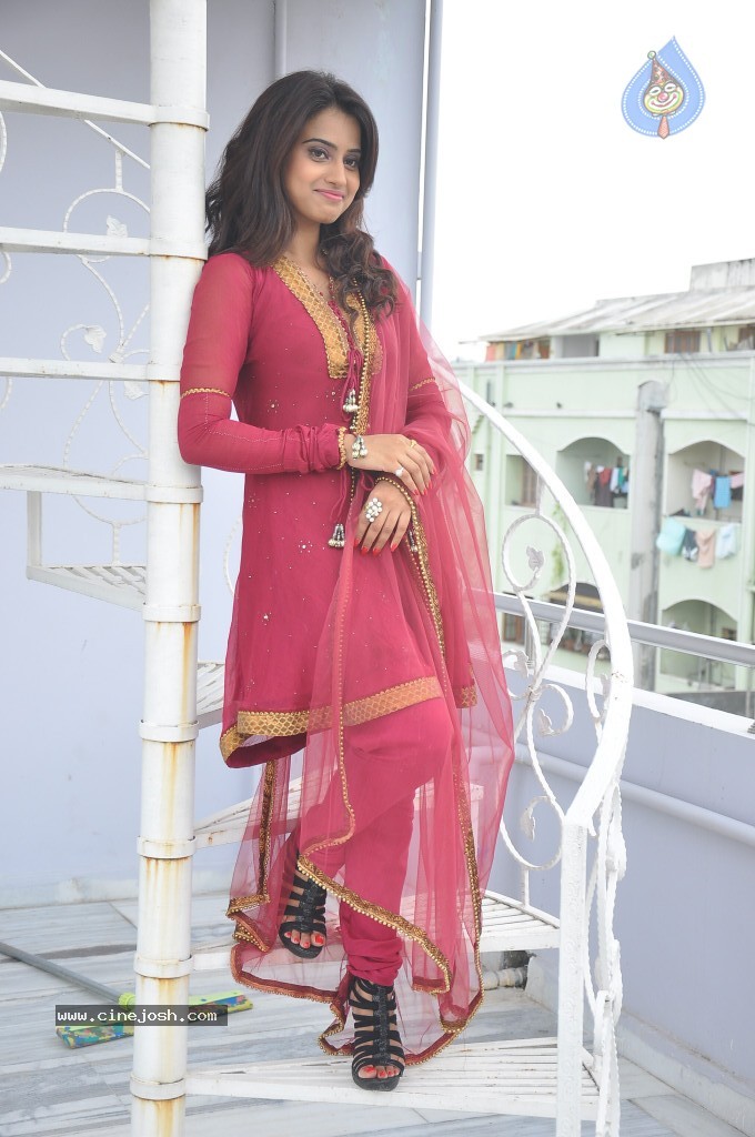 Dimple Chopade New Photos - 52 / 88 photos