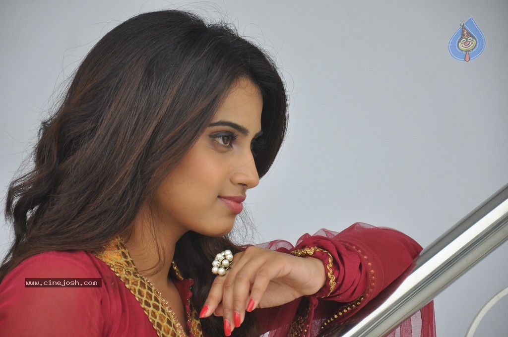Dimple Chopade New Photos - 75 / 88 photos