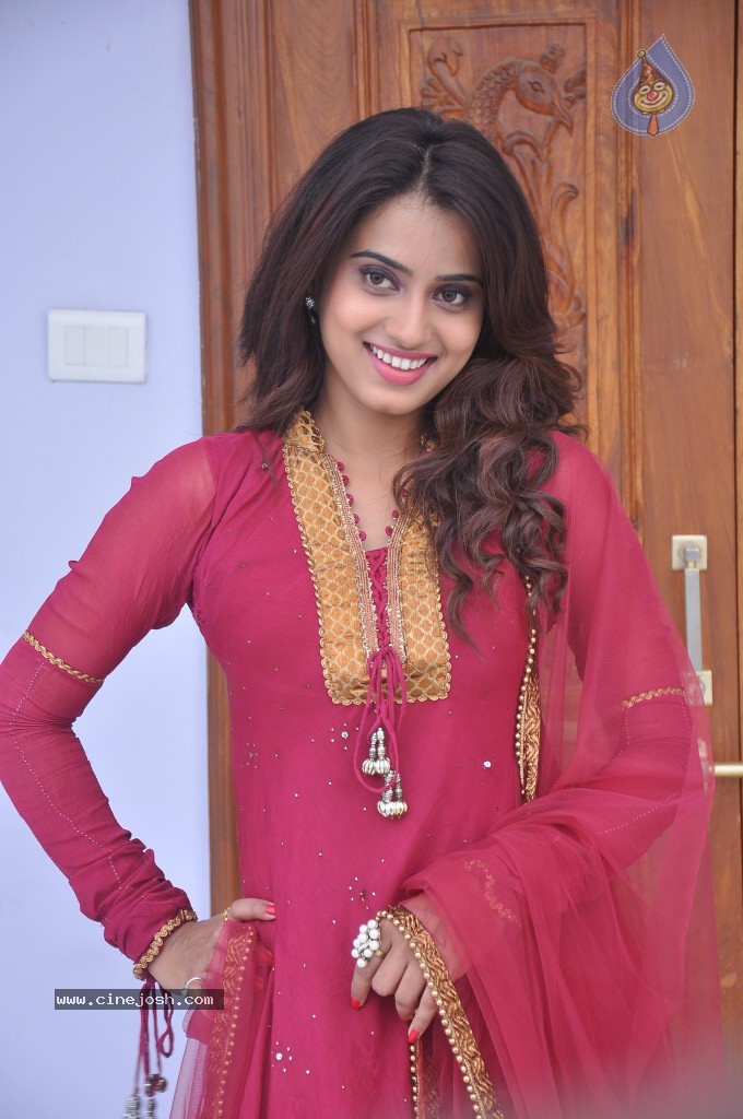 Dimple Chopade New Photos - 83 / 88 photos