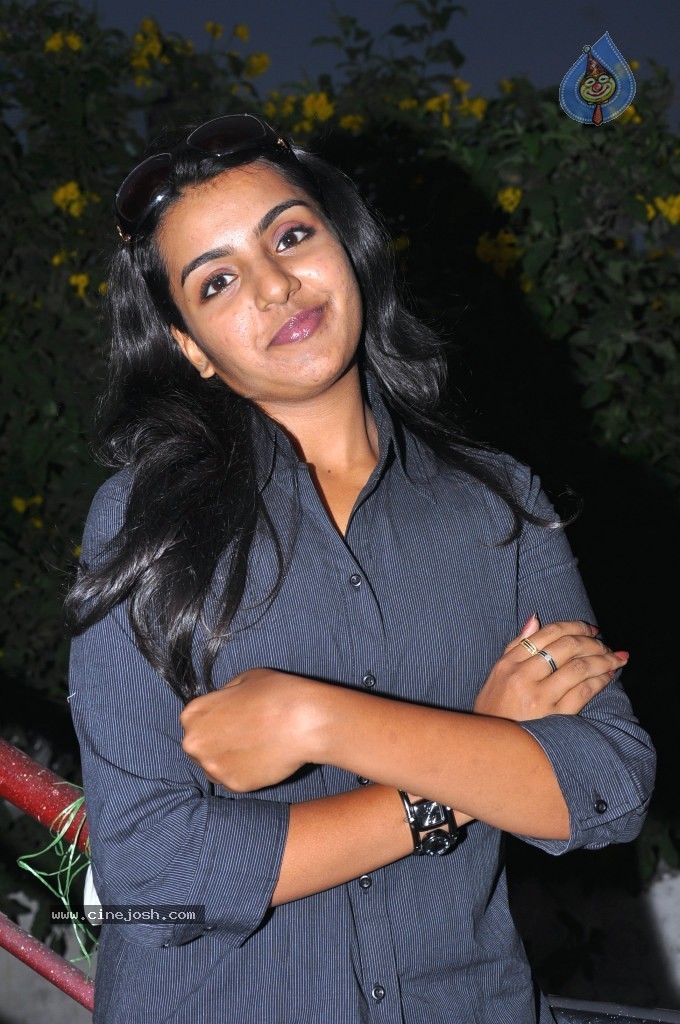 Divya Nagesh New Photos  - 24 / 27 photos