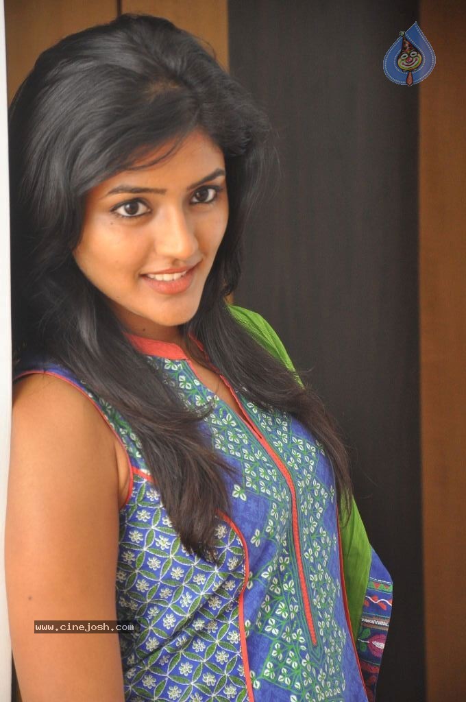 Eesha New Stills - 4 / 63 photos