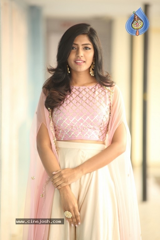 Eesha Rebba New Pics - 2 / 15 photos