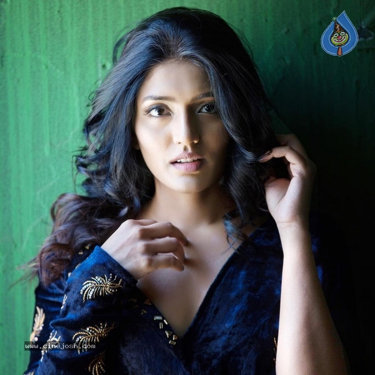 Eesha Rebba New Pics - 2 / 9 photos