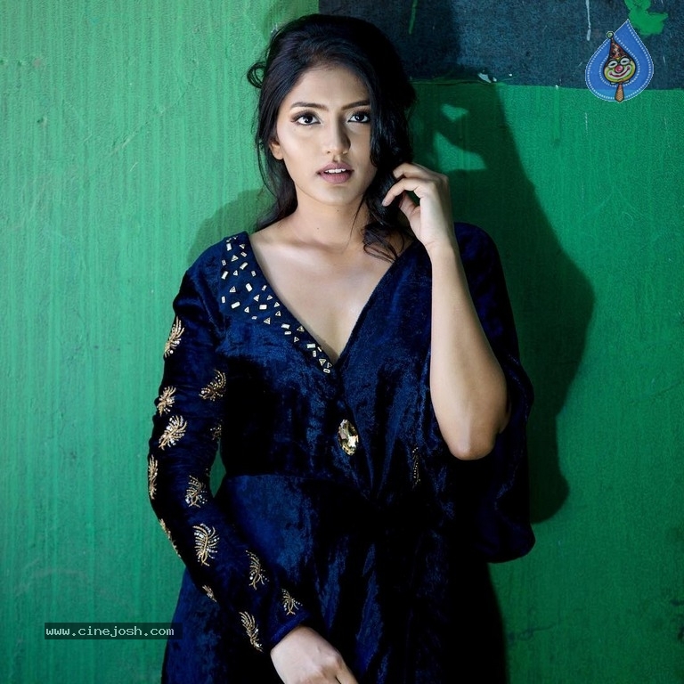 Eesha Rebba New Pics - 7 / 9 photos