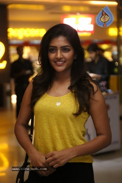 Eesha Rebba Photos - 2 / 20 photos