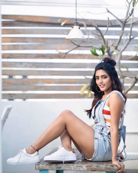Eesha Rebba Stills - 13 / 13 photos