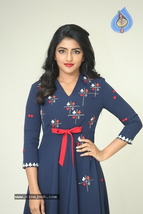 Eesha Rebba Stills - 13 / 36 photos