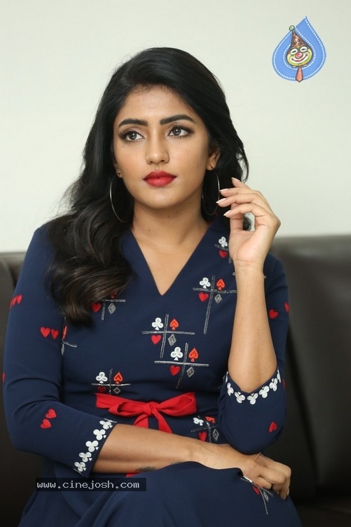 Eesha Rebba Stills - 19 / 36 photos