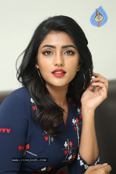 Eesha Rebba Stills - 20 / 36 photos