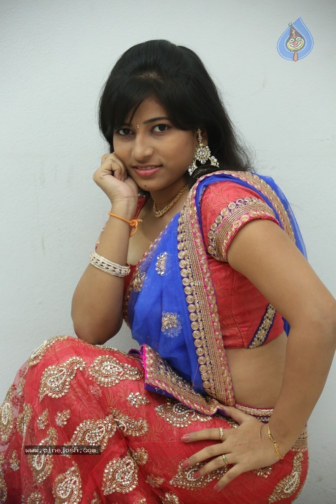 Eeshwa Shetty Stills - 26 / 84 photos