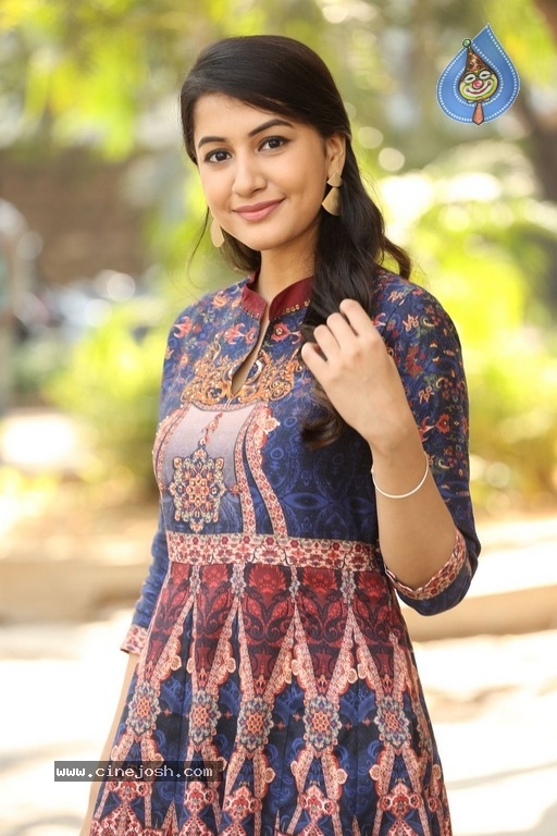 Ego Heroine Simran Stills - 4 / 11 photos