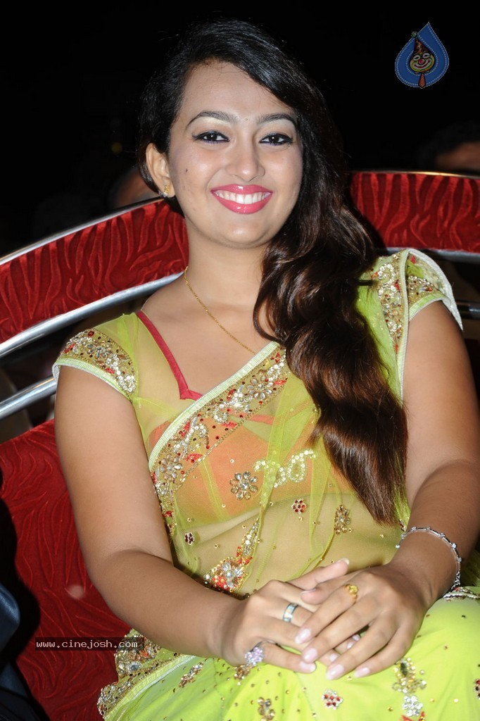 Ester Noronha Hot Photos - 39 / 54 photos