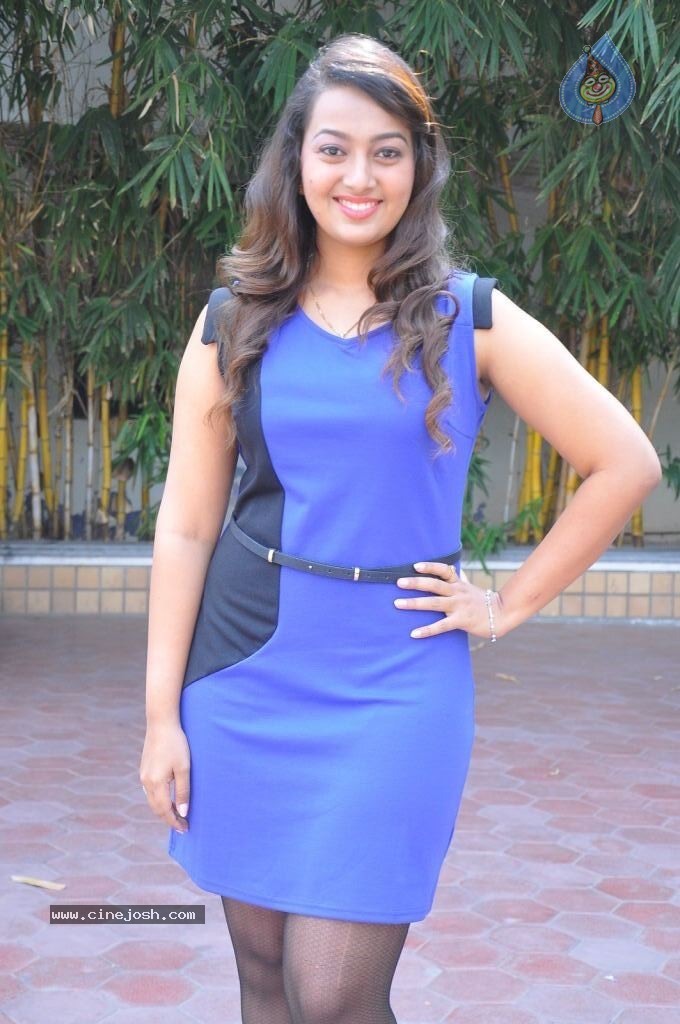 Ester Noronha Latest Gallery - 29 / 113 photos