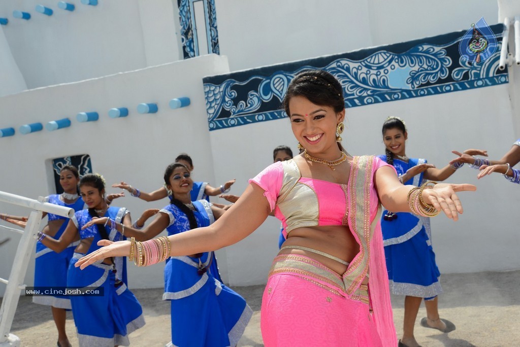 Ester Noronha New Gallery - 65 / 86 photos