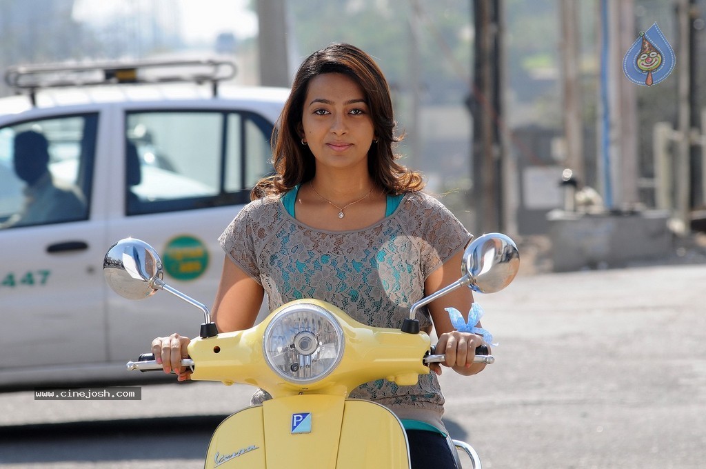 Ester Noronha New Photos - 58 / 58 photos