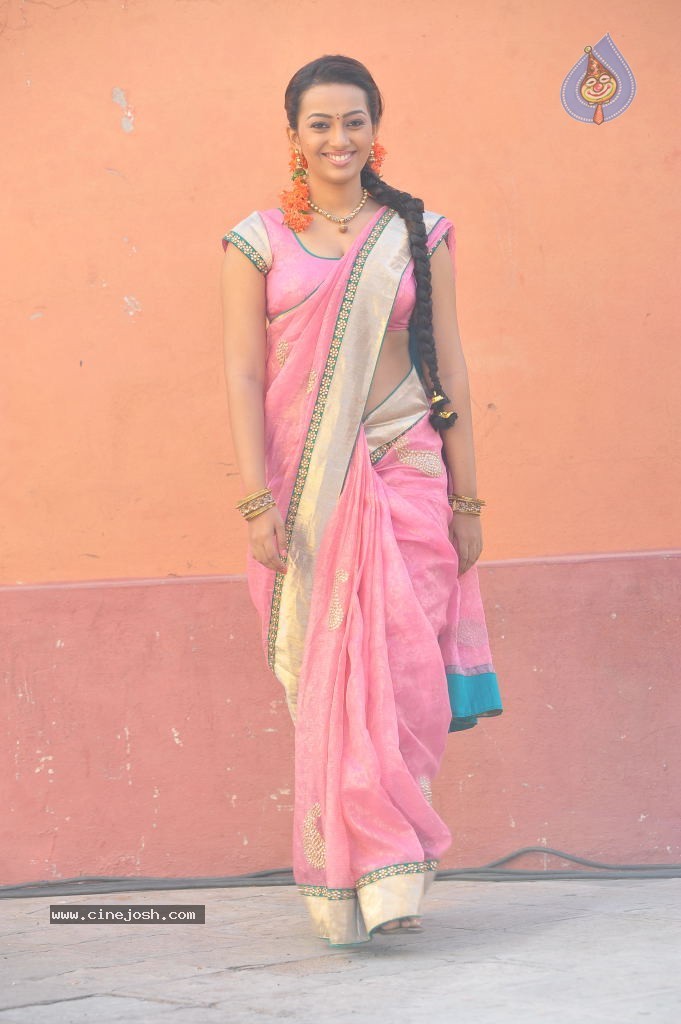 Ester Noronha New Photos - 14 / 41 photos
