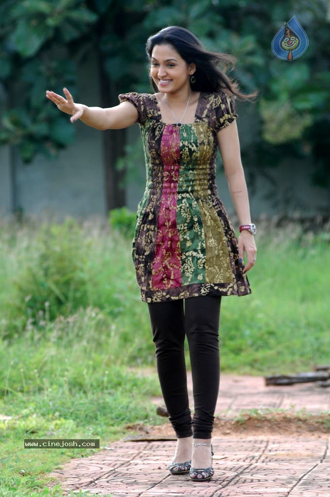 Gajala High Resolution Stills - 33 / 68 photos